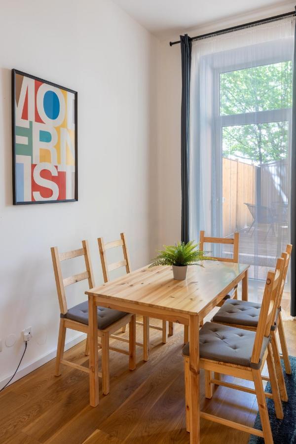 Cozy Apartment, 2 Private Terraces, 8 Min To City Center Vienna Exterior photo